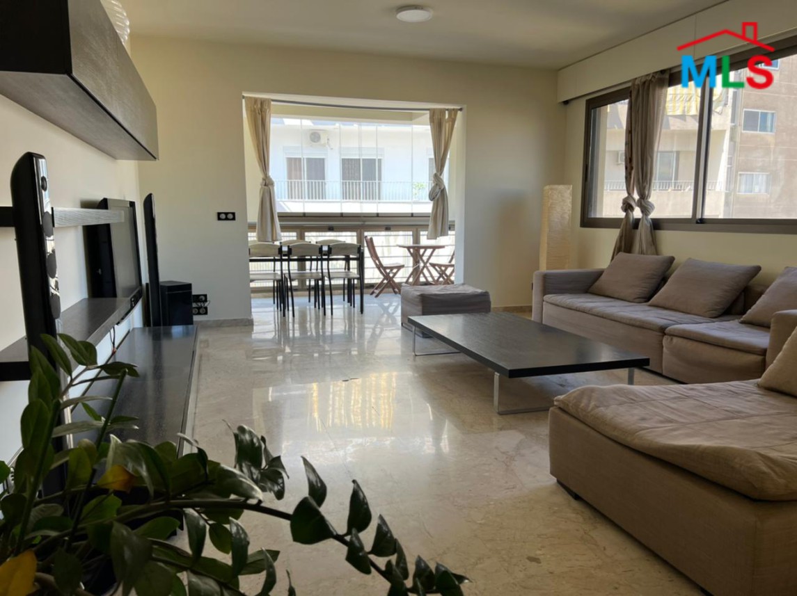 Fully Furnished Apartment For Rent in Achrafieh