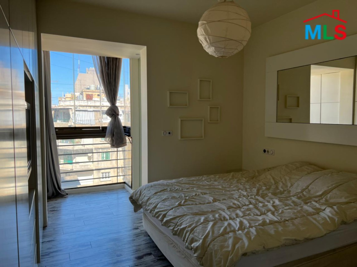Fully Furnished Apartment For Rent in Achrafieh