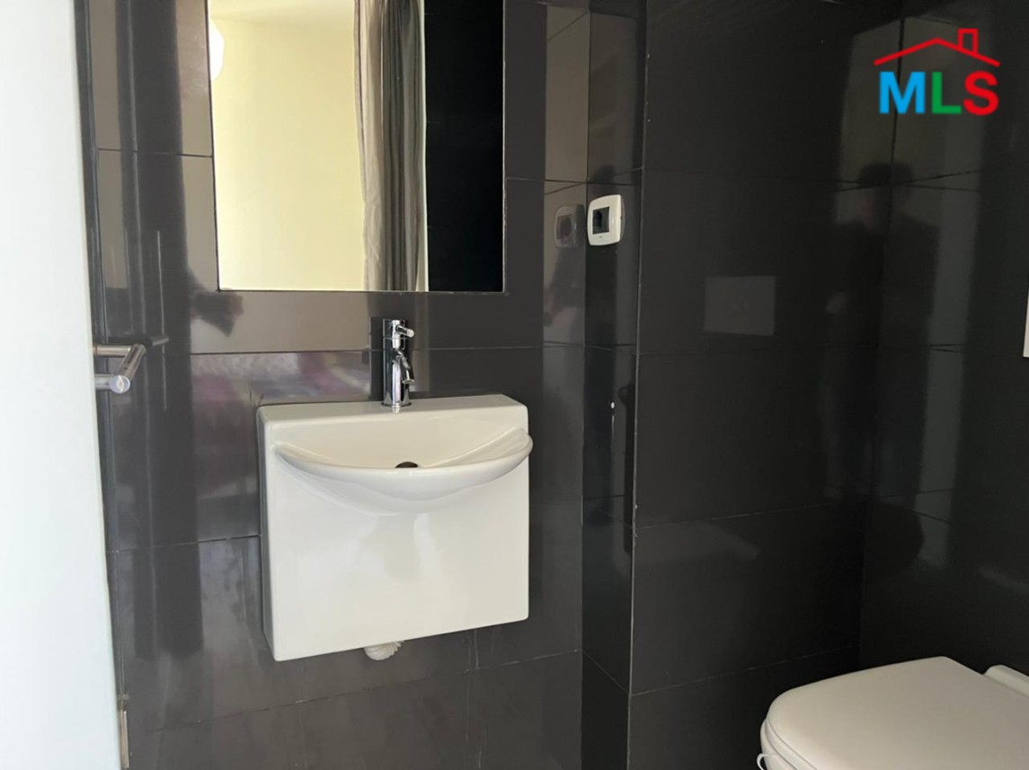 Fully Furnished Apartment For Rent in Achrafieh