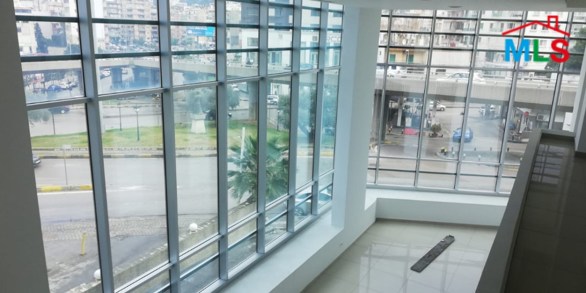 Showroom For Rent In A Prime Location In Sin El Fil