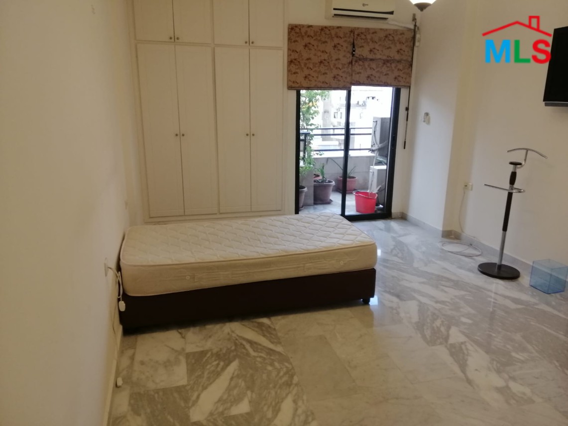 Spacious Apartment For Rent in Sioufi, Achrafieh