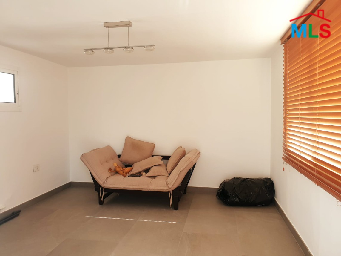 Fully Furnished Duplex Apartment With Terrace For Rent in Tabaris Achrafieh