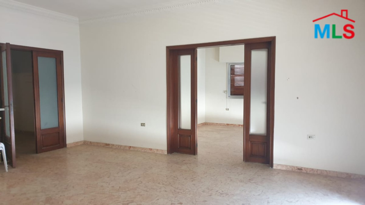 Spacious Apartment for Rent in Achrafieh, Rizk