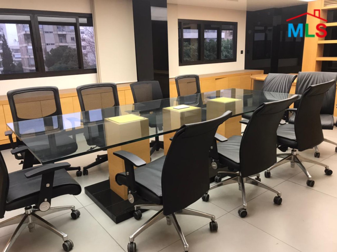 Furnished Office for Rent in Horsh Tabet