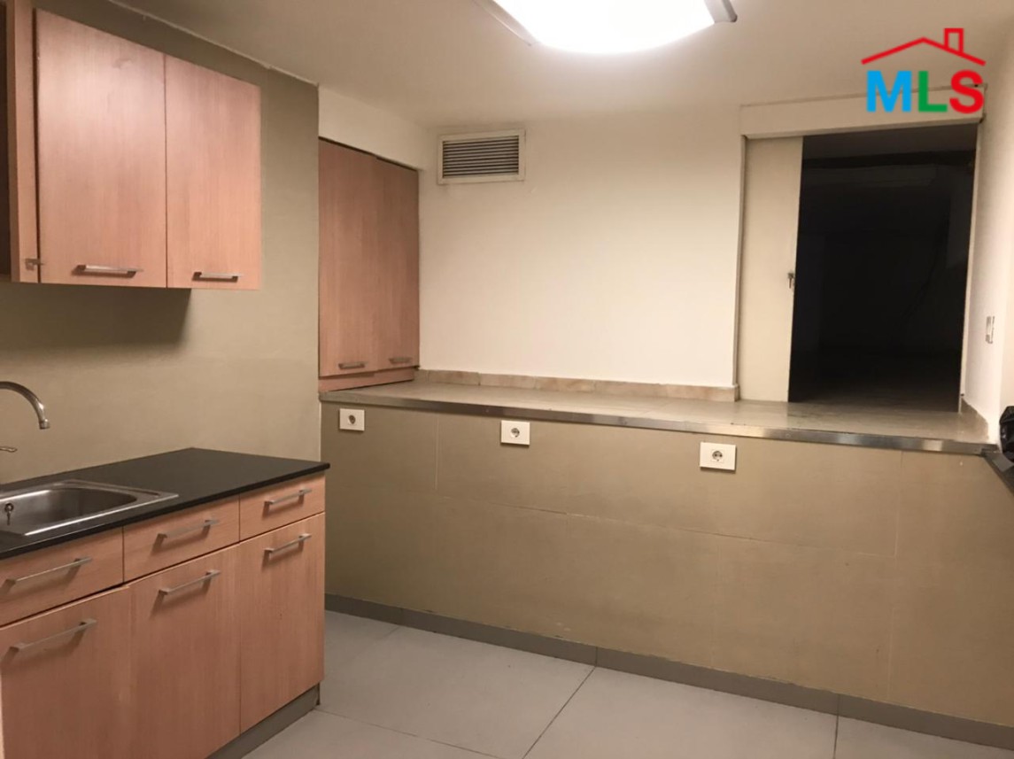 Furnished Office for Rent in Horsh Tabet