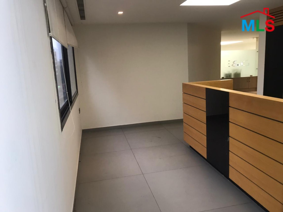 Furnished Office for Rent in Horsh Tabet