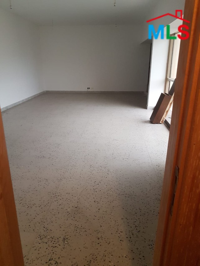 70 sqm Office for Rent in Furn El Chebbek