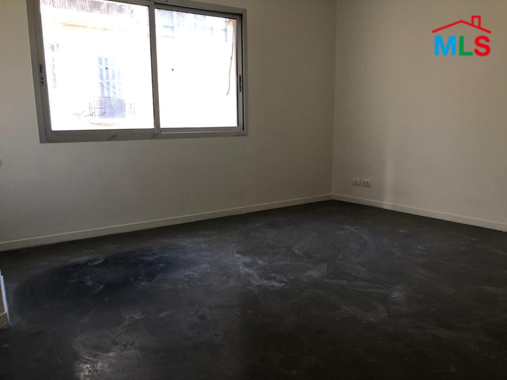 122 SQM Office for Rent in Saifi