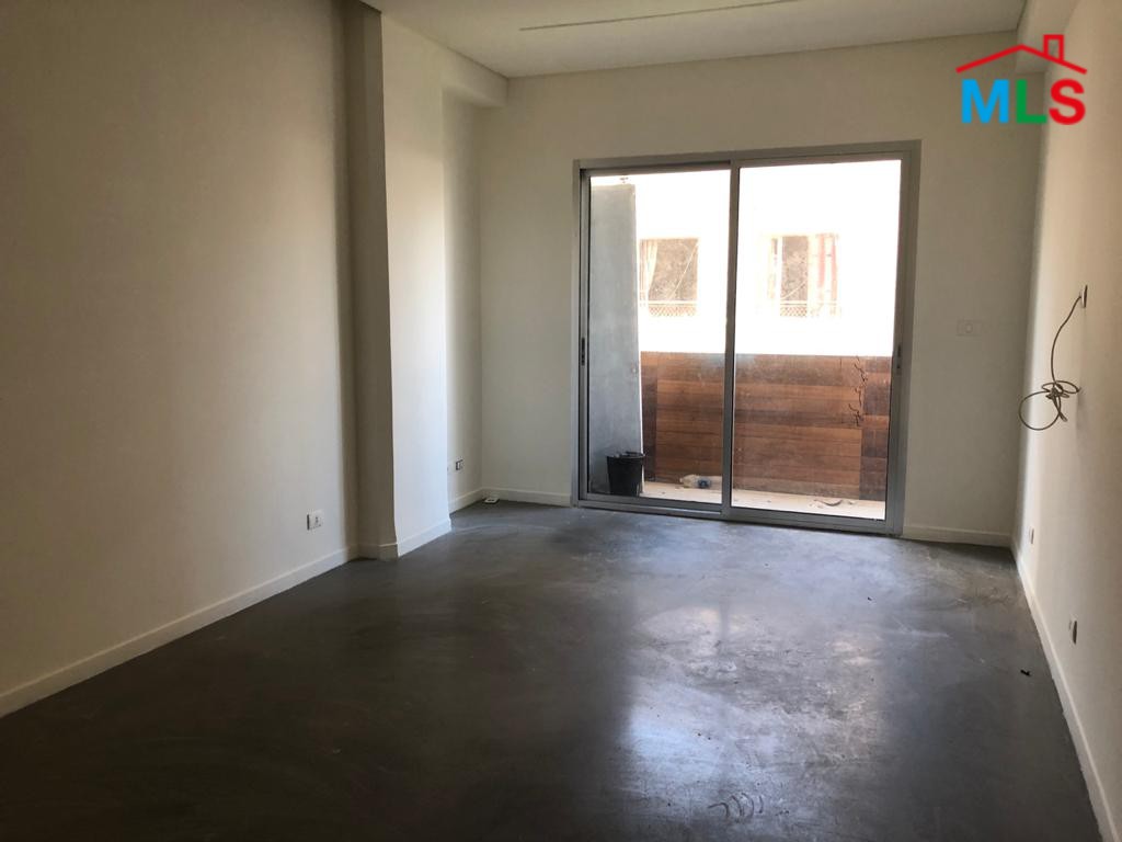 122 SQM Office for Rent in Saifi