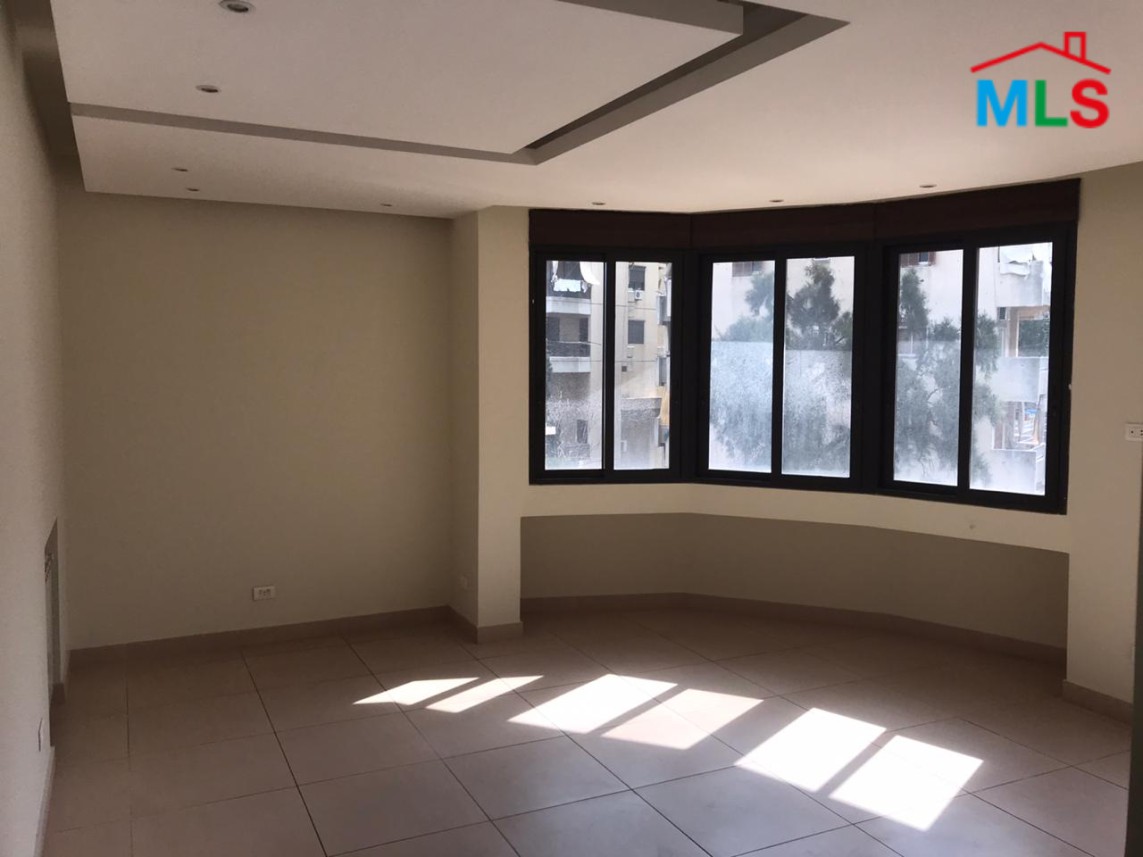Building for Rent in Hazmieh