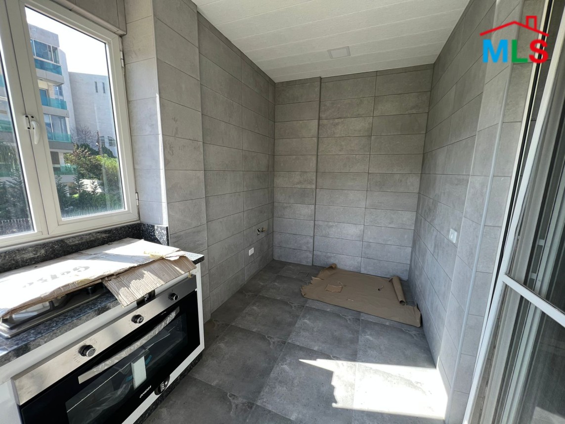 Spacious 300 SQM Apartment for Rent In Adma