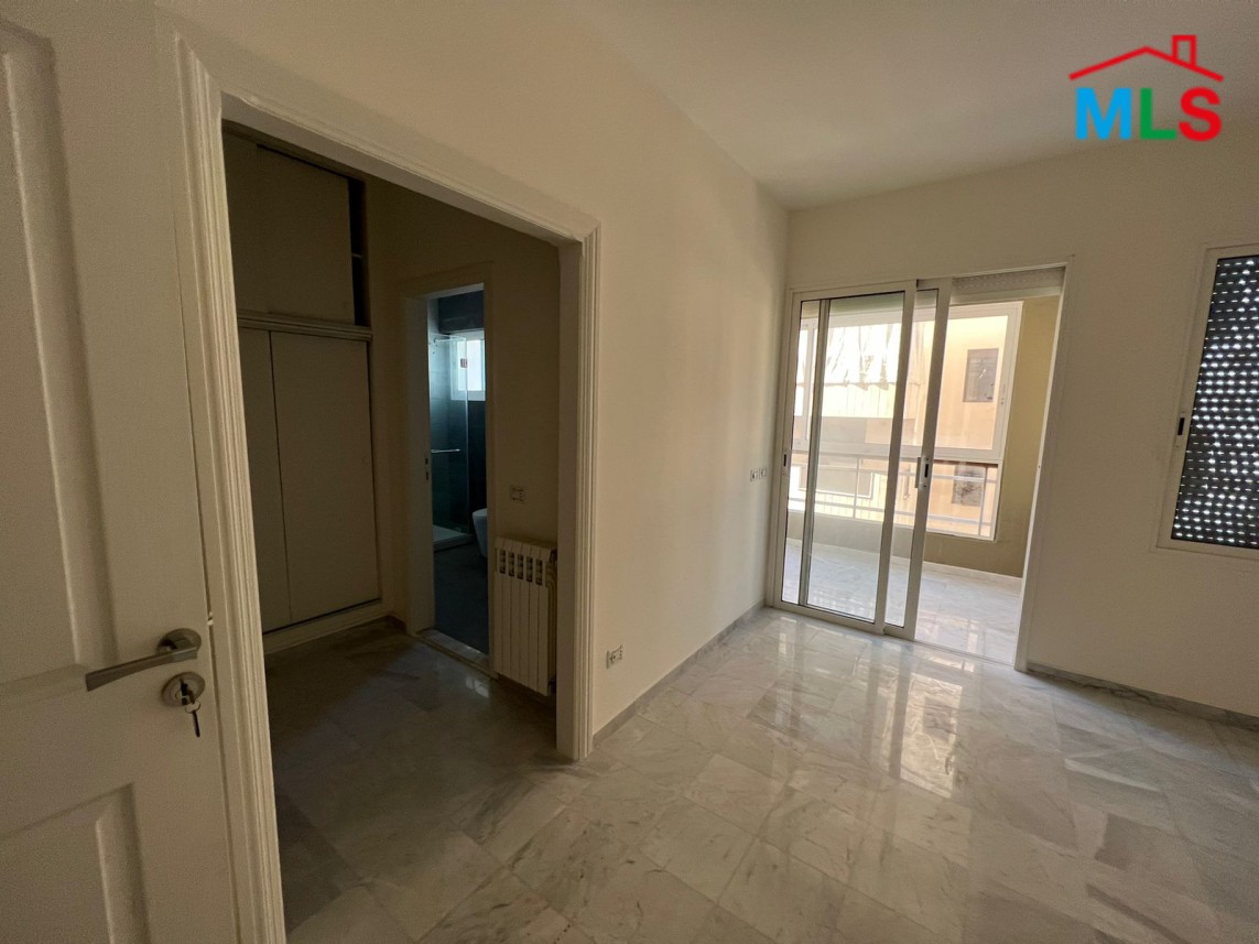 Spacious 300 SQM Apartment for Rent In Adma