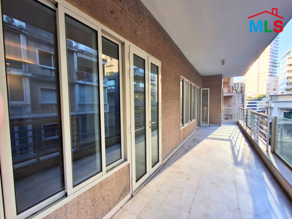 370 SQM Office for Rent in Achrafieh, Carré D'or