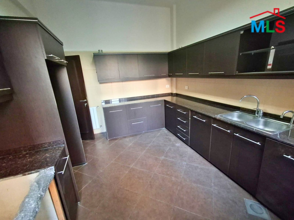 370 SQM Office for Rent in Achrafieh, Carré D'or