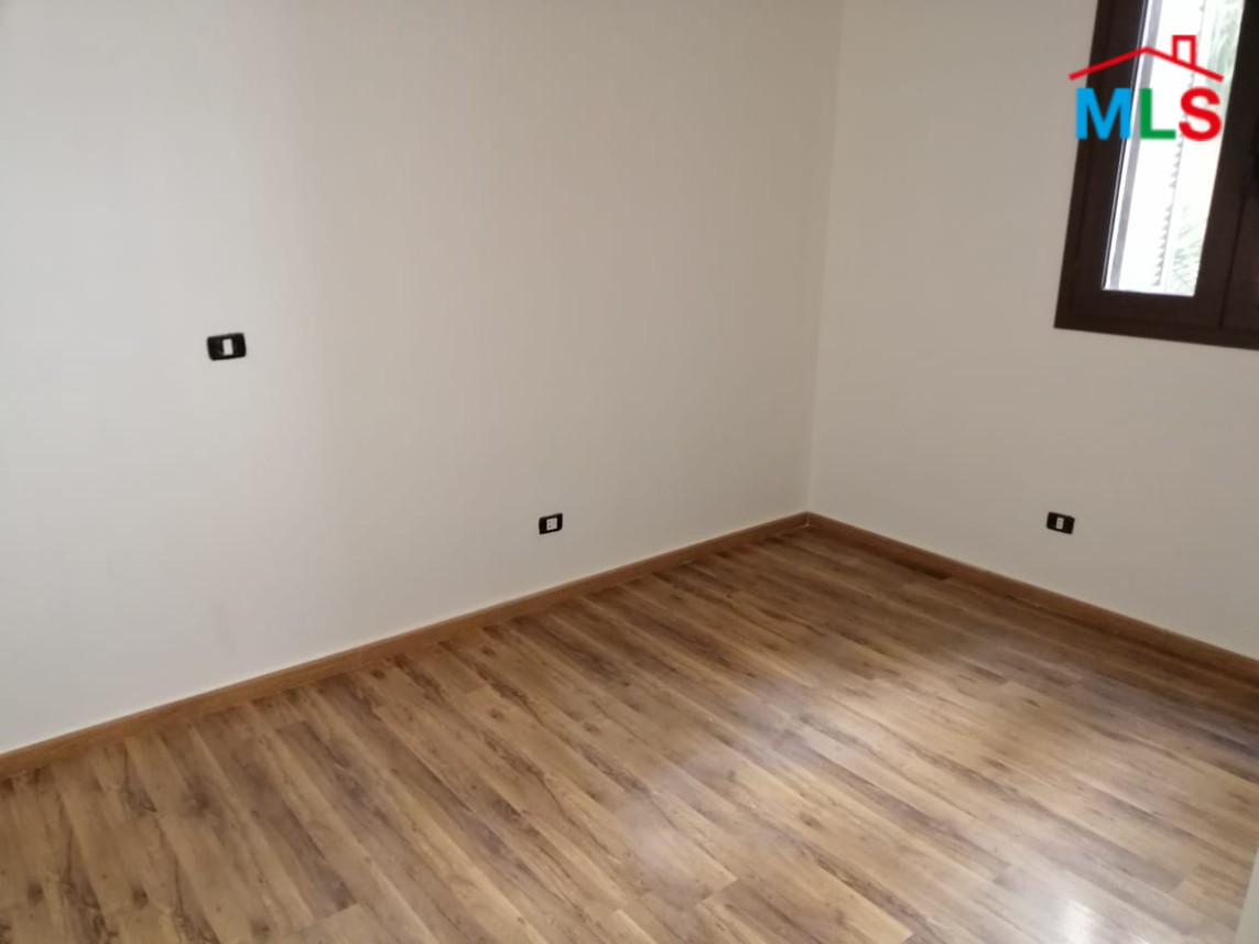 Traditional 2-Bedroom Apartment for Rent in Carre D'or Achrafieh