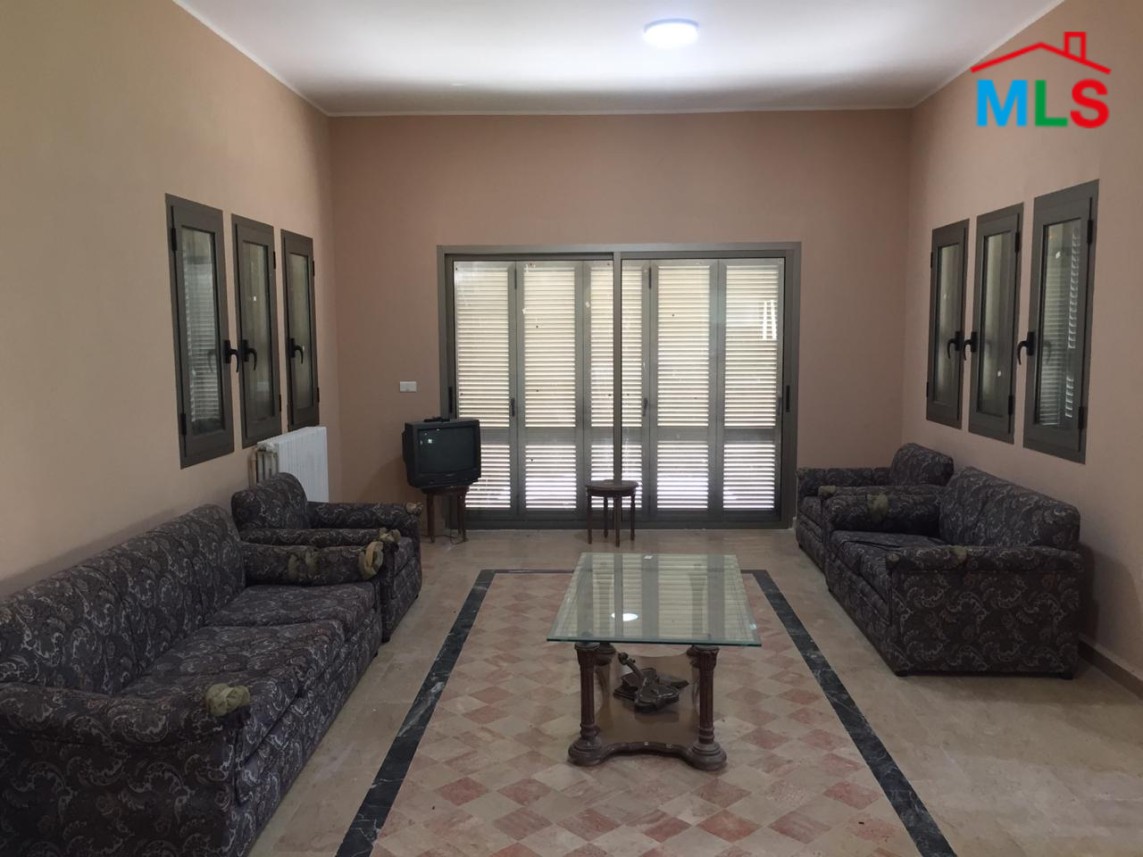 Villa for Rent in Laqlouq with Spacious Terrace