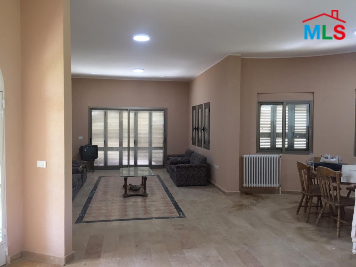 Villa for Rent in Laqlouq with Spacious Terrace