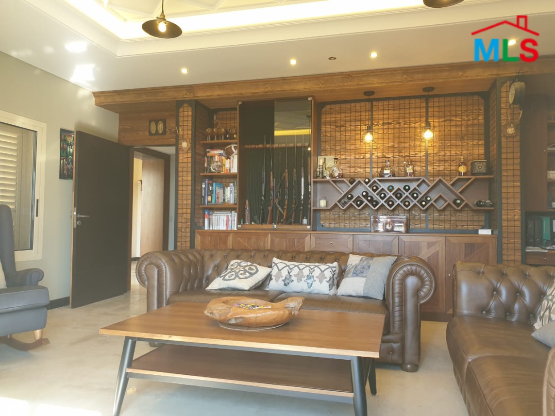 Deluxe High-End Villa for Rent in Arayia