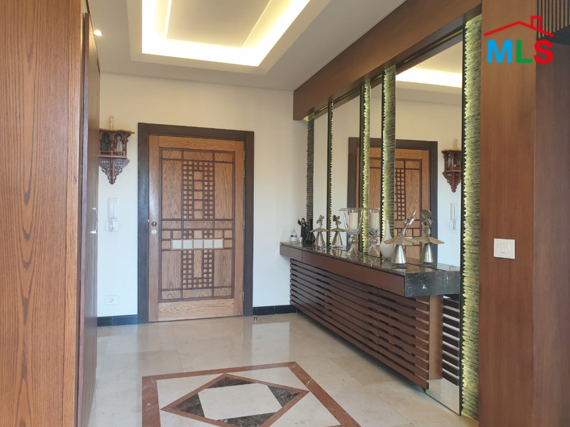 Deluxe High-End Villa for Rent in Arayia