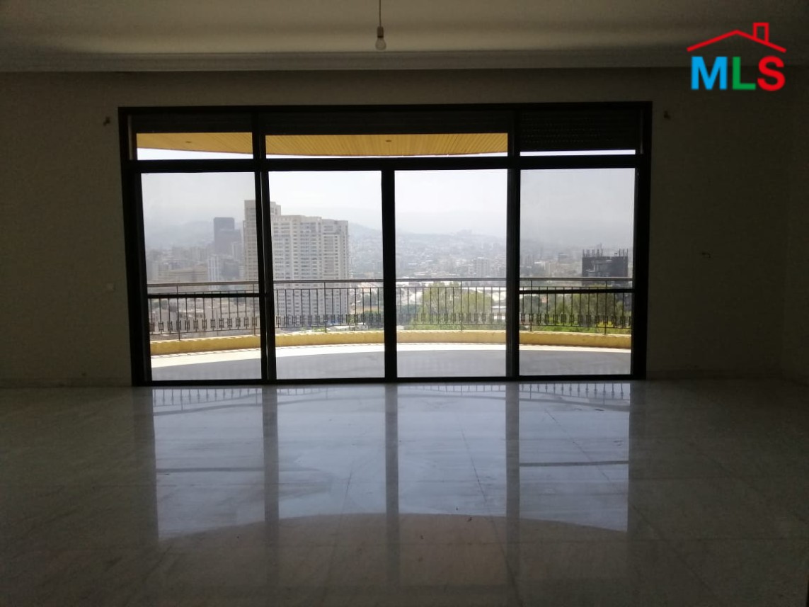 4-Bedrooms Apartment with Beautiful Mountain View for Rent in Sioufi, Achrafieh