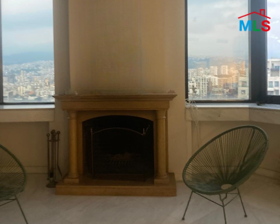 4-Bedrooms Apartment with Beautiful Mountain View for Rent in Sioufi, Achrafieh