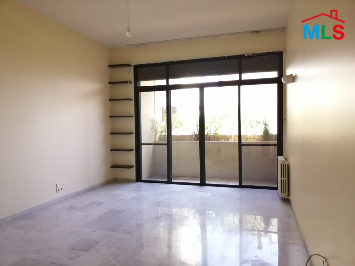 4-Bedrooms Apartment with Beautiful Mountain View for Rent in Sioufi, Achrafieh