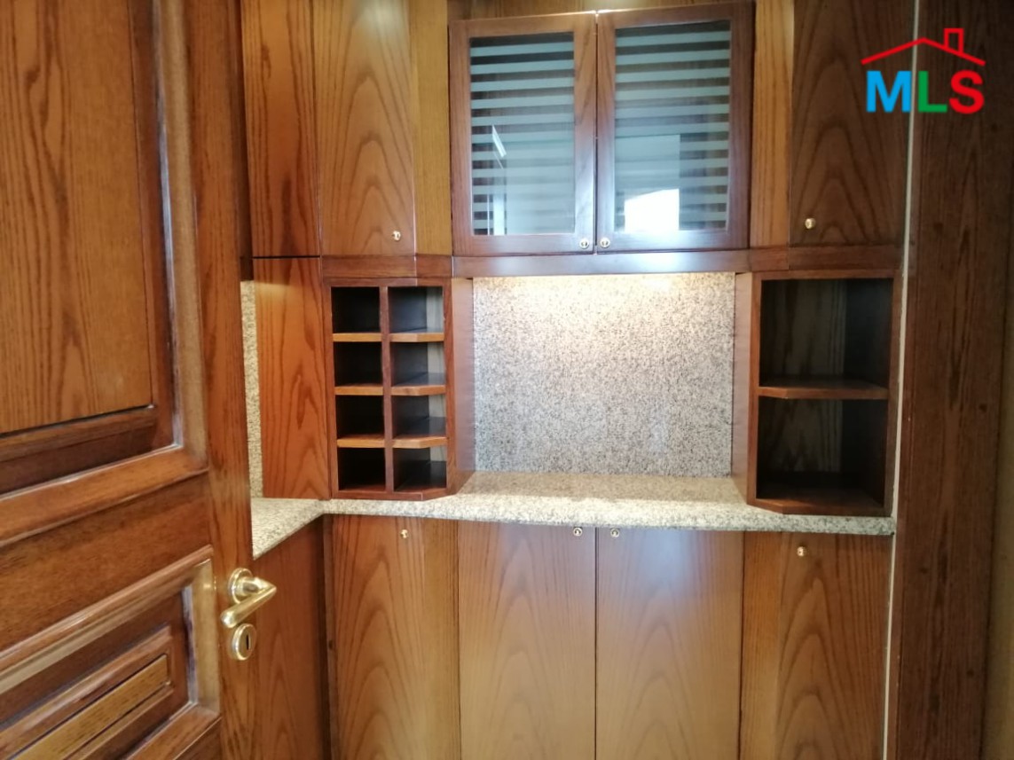 4-Bedrooms Apartment with Beautiful Mountain View for Rent in Sioufi, Achrafieh