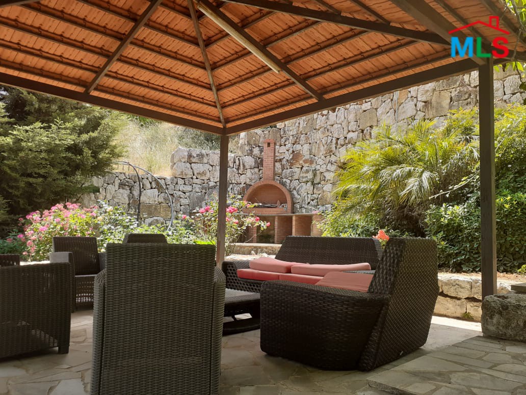 Individual House for Rent with 200 sqm Garden in Kafer - Jbeil!