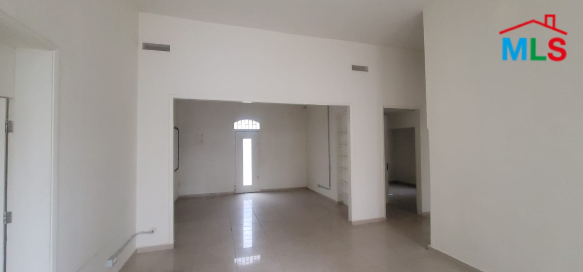 Commercial House For Rent in Jounieh