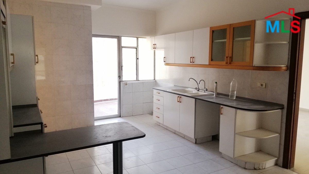 Spacious Apartment with a view for Rent in Achrafieh