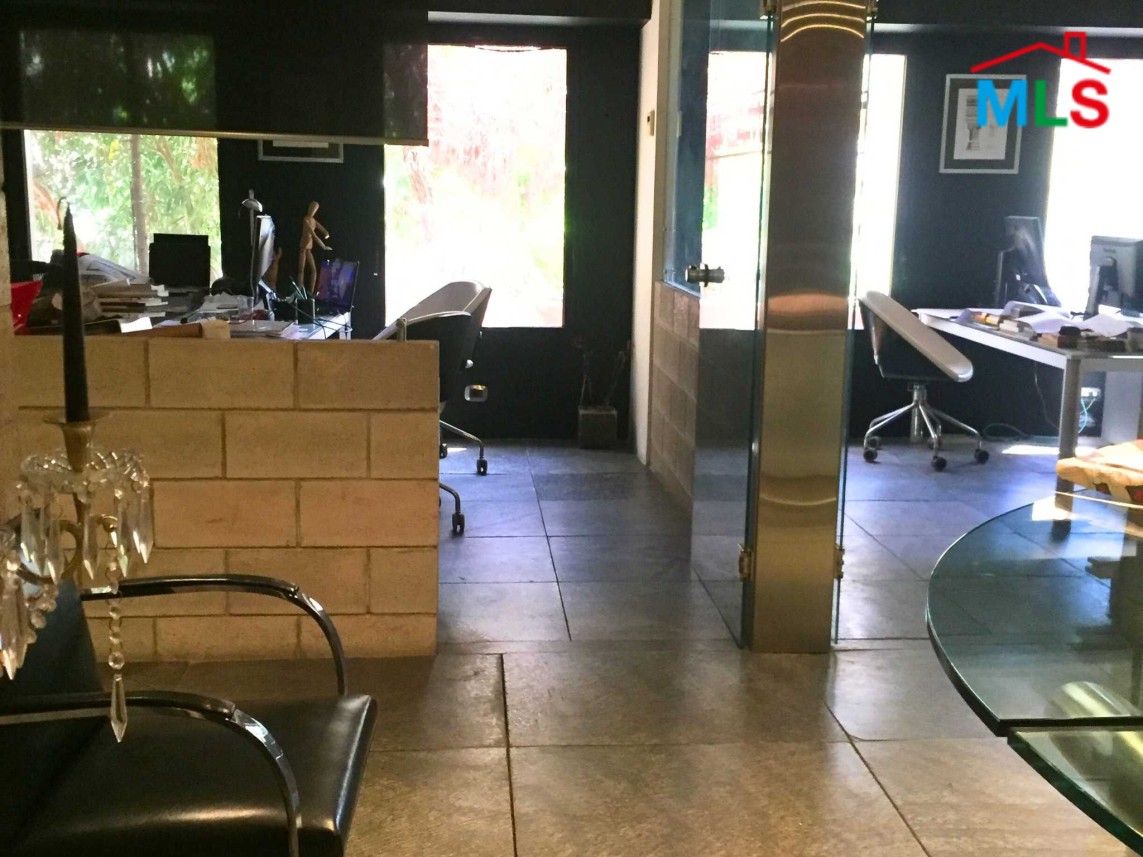 Ready to Move-in Duplex Offices for Rent in Achrafieh, Sassine