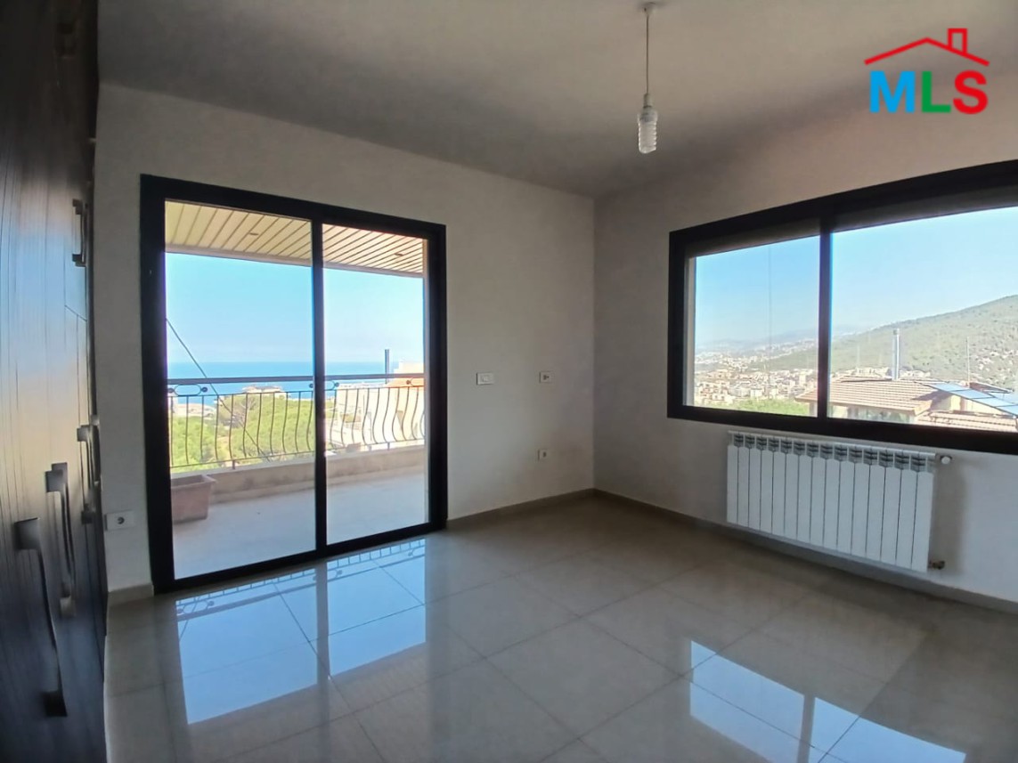 Spacious & Deluxe Apartment for Rent in A Classy Area In Ain Saadeh