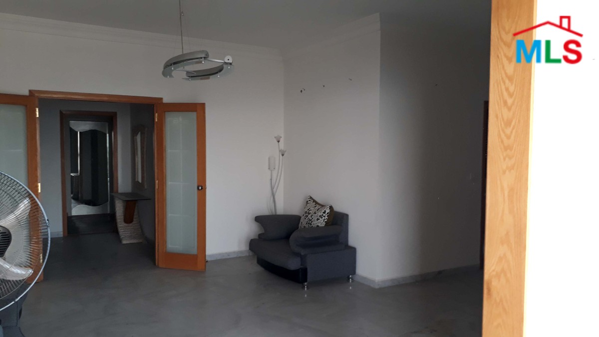 Well Located Apartment For Rent in a calm area of Bsalim