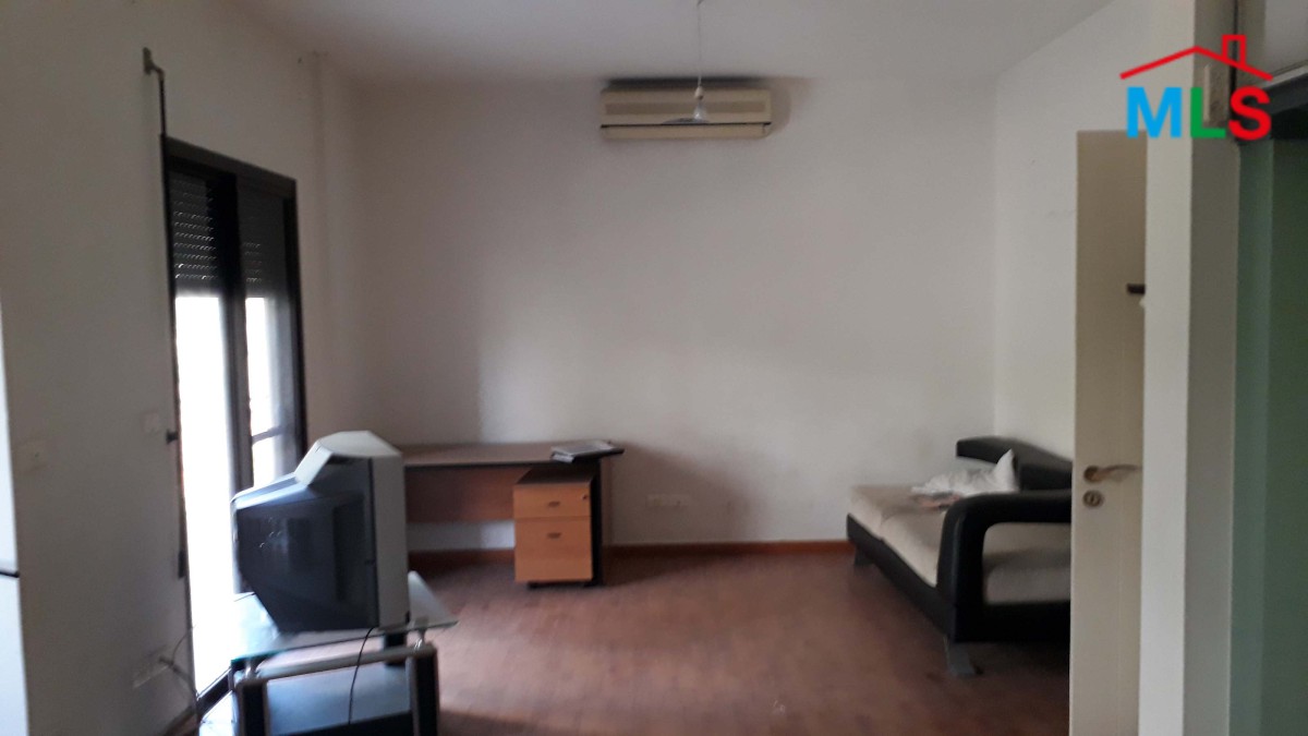 Well Located Apartment For Rent in a calm area of Bsalim