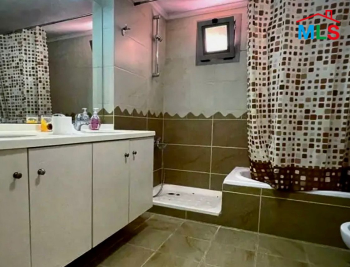 Hot deal !! Fully Furnished apartment For Rent in Zalka