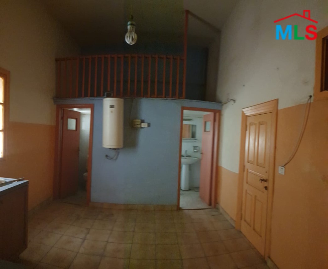 Traditional House and Land For Rent in Gemmayze