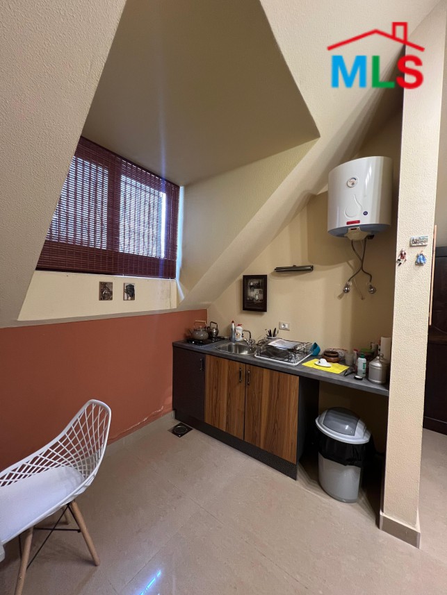Apartment For Rent in Aamchit Army Square
