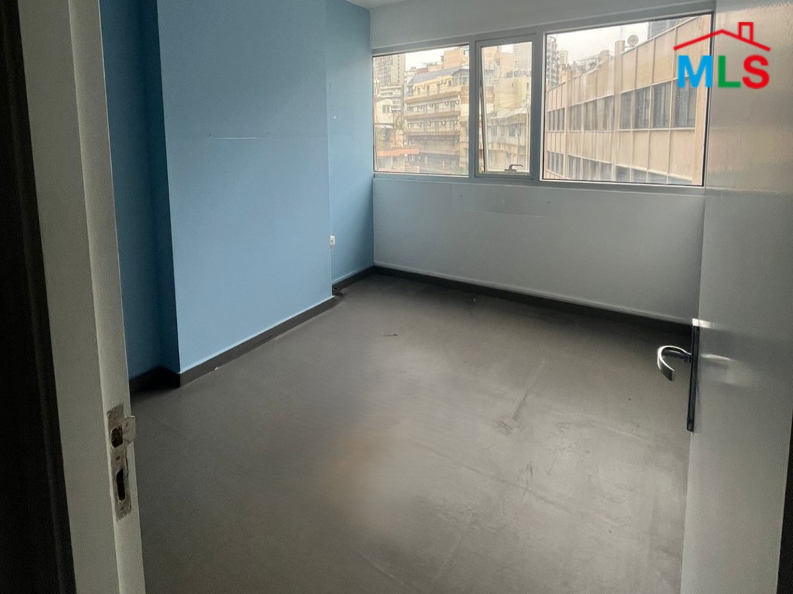 85 SQM Office for Rent In Achrafieh, Close To Hotel Dieu