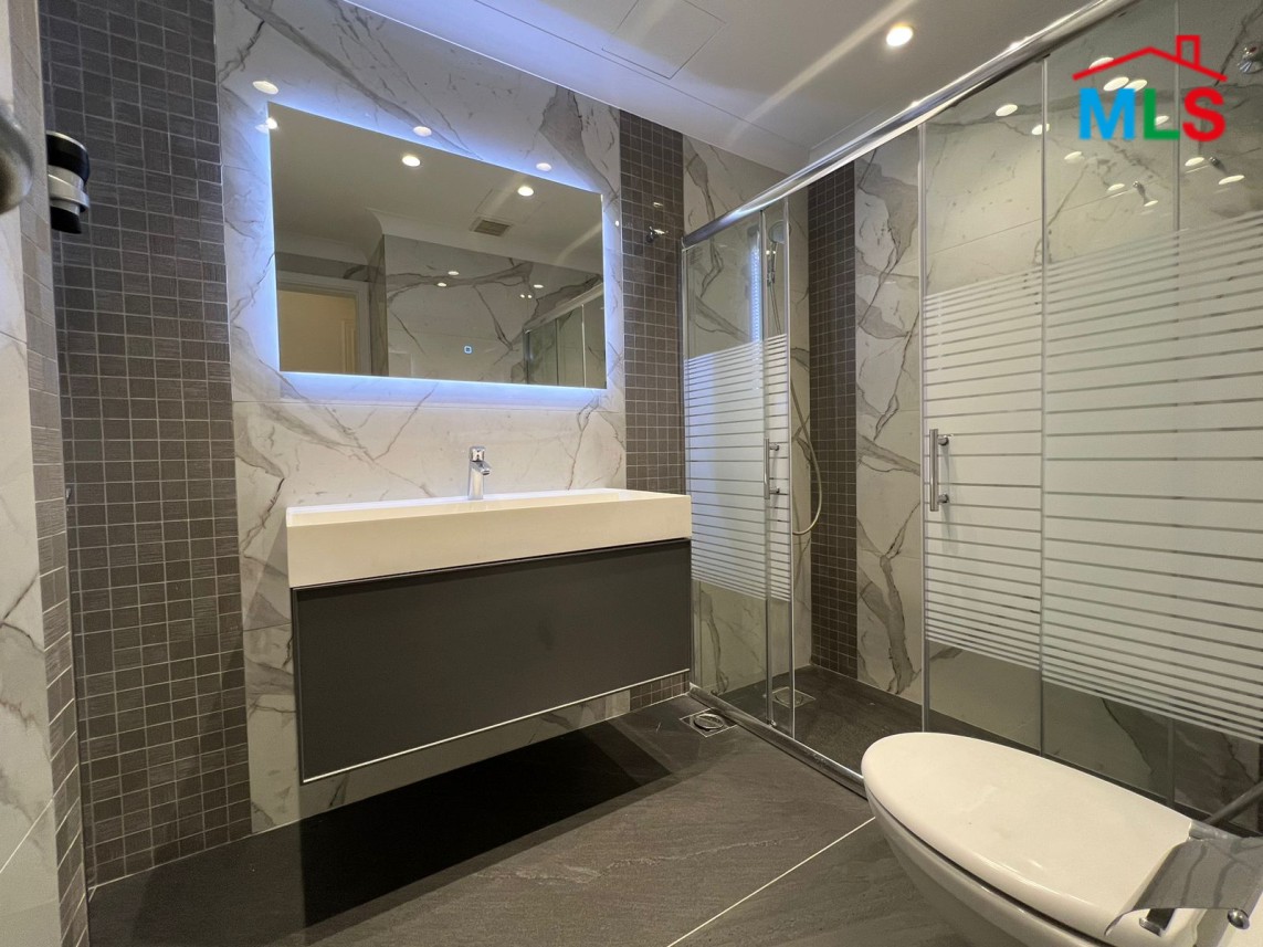High-End Apartment For Rent in the Golden Area of Achrafieh Carré D'or