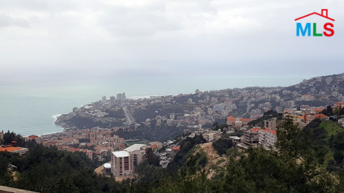 Spacious Apartment With Amazing View For Rent With open View in Kfarhbeib