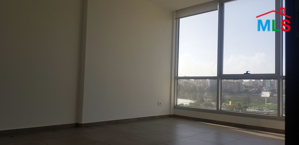 Office for Rent In Horsh Tabet