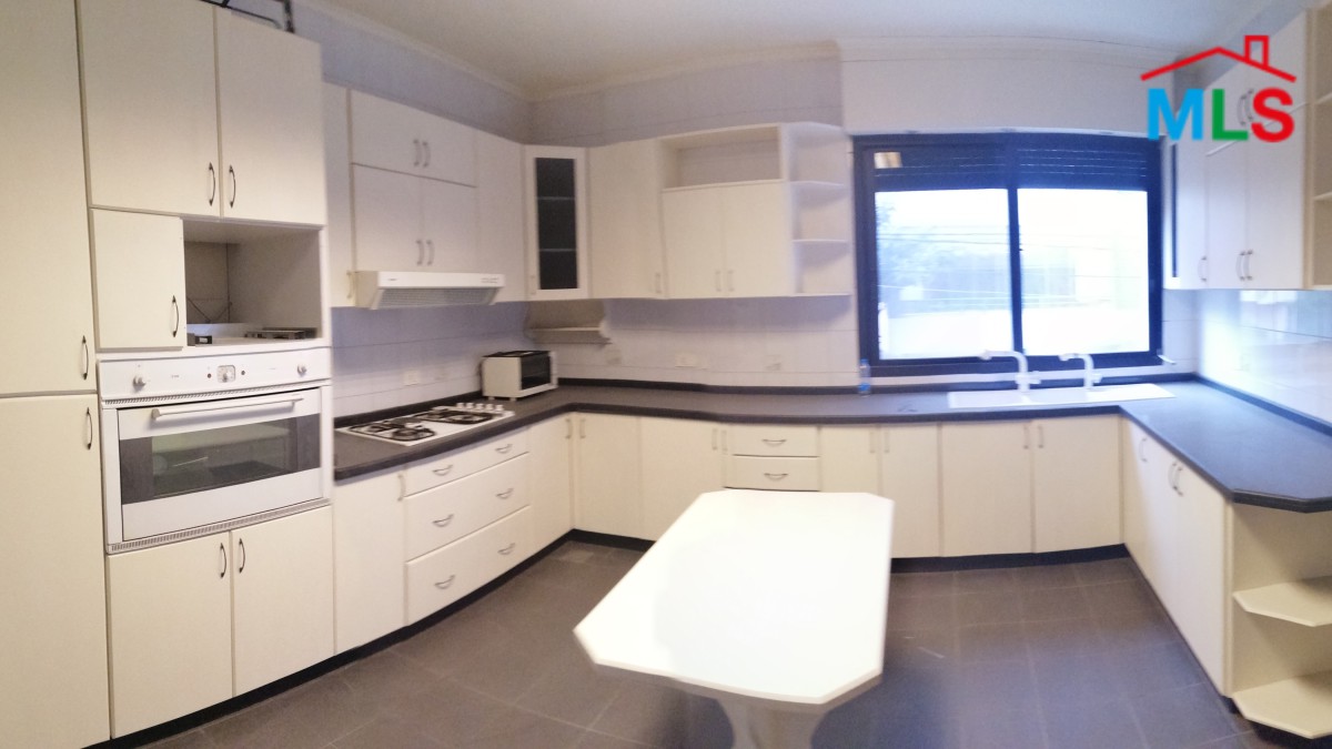 Semi Furnished Deluxe Apartment For Rent In Achrafieh Near Sassine