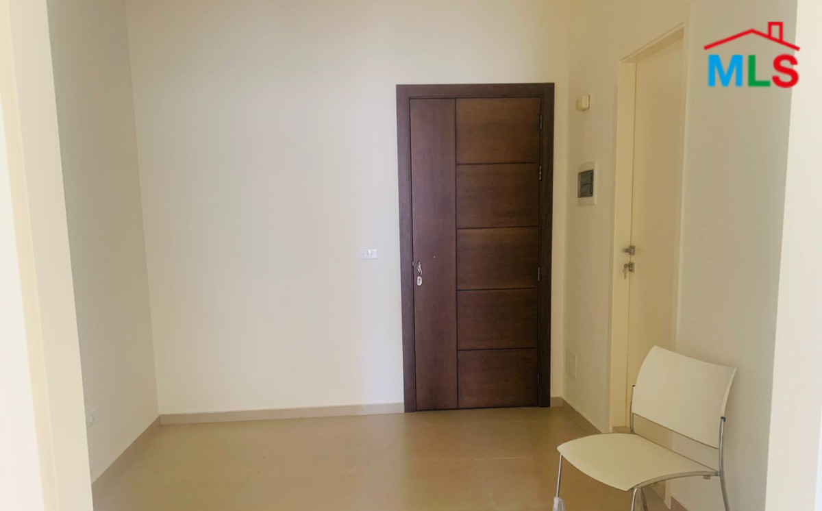 Office For Rent in Jbeil in a Brand New Center on Voie 13
