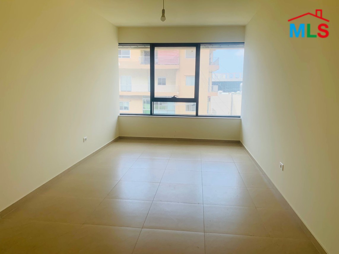 Office For Rent in Jbeil in a Brand New Center on Voie 13