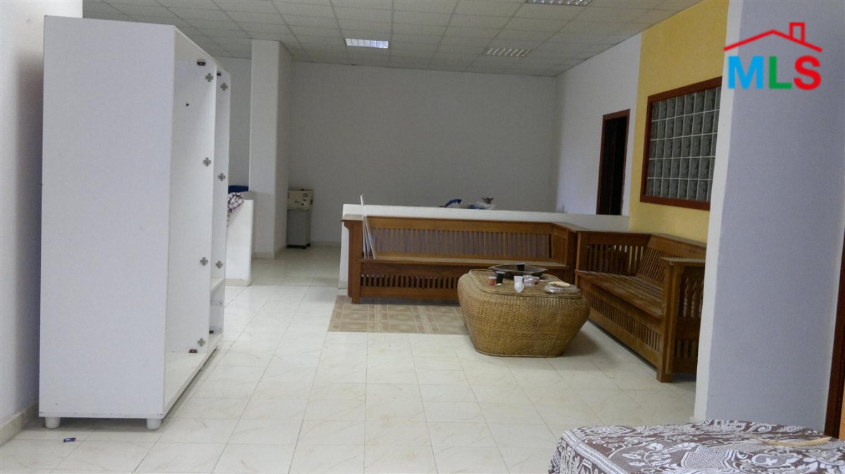 Warehouse Suitable as Offices For Rent In Bsalim
