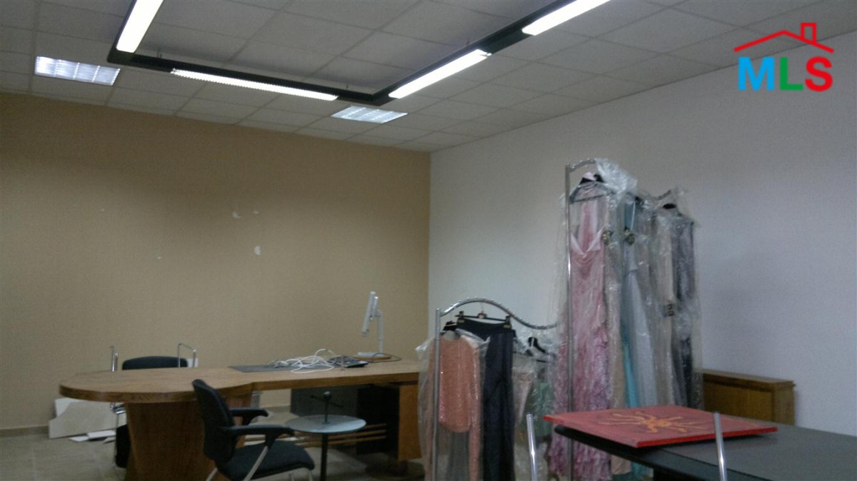 Warehouse Suitable as Offices For Rent In Bsalim