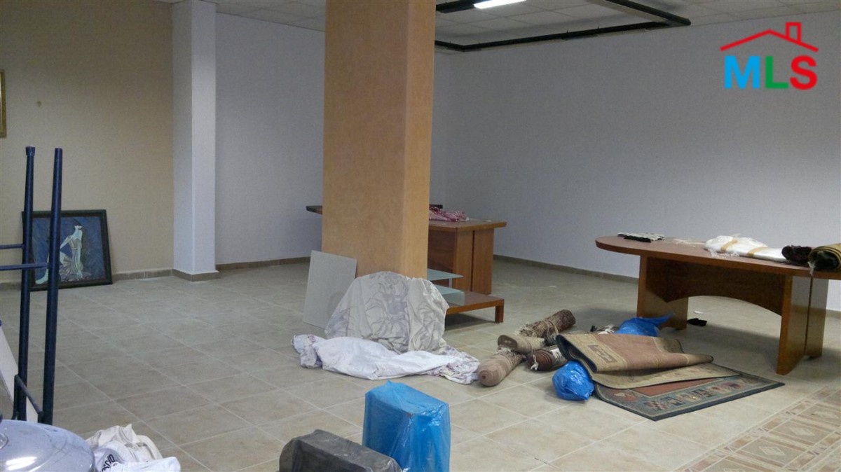 Warehouse Suitable as Offices For Rent In Bsalim