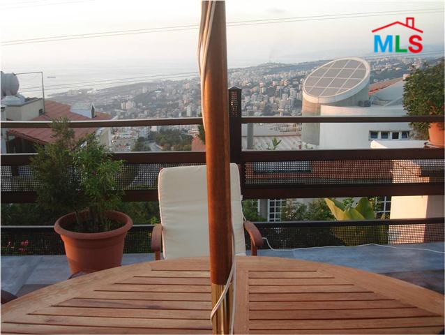 Luxurious Villa For Rent In Bsalim