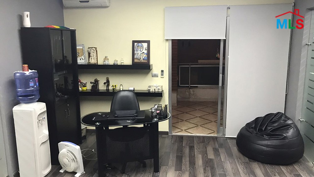 Excellent Condition Office For Rent in Jdeideh