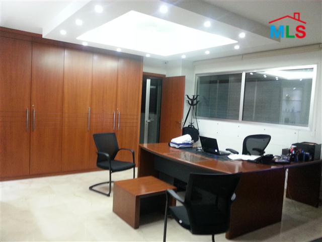 Industrial Grade 1 Warehouse For Rent In Dbayeh With High Ceiling